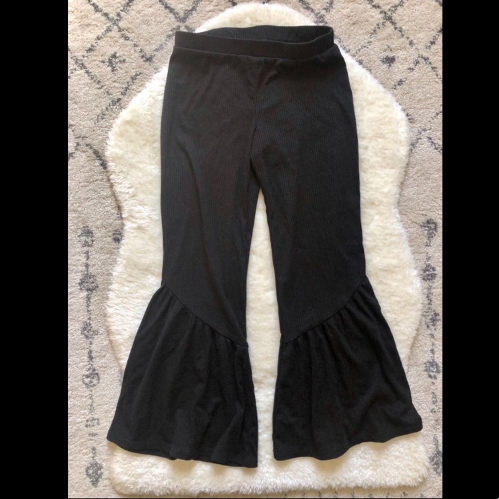 Girls Ruffle Bottom Pants